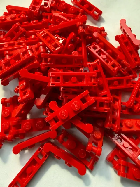 LEGO - NEW- #18649-RED-PLATE MOD/ 1 X 2 W/ 2 HANDLES-20 PIECES