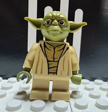 LEGO Star Wars Yoda Minifigure SW0707