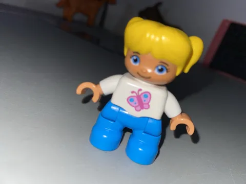 Lego Duplo Figure Child Girl Toddler BUTTERFLY on White Shirt