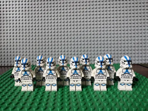 LEGO Star Wars X10 501st Clone Troopers (No Helmet Holes)