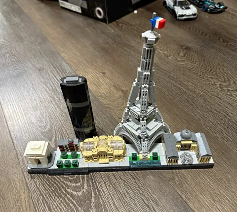 LEGO Architecture Set 21028, 21044, 21034