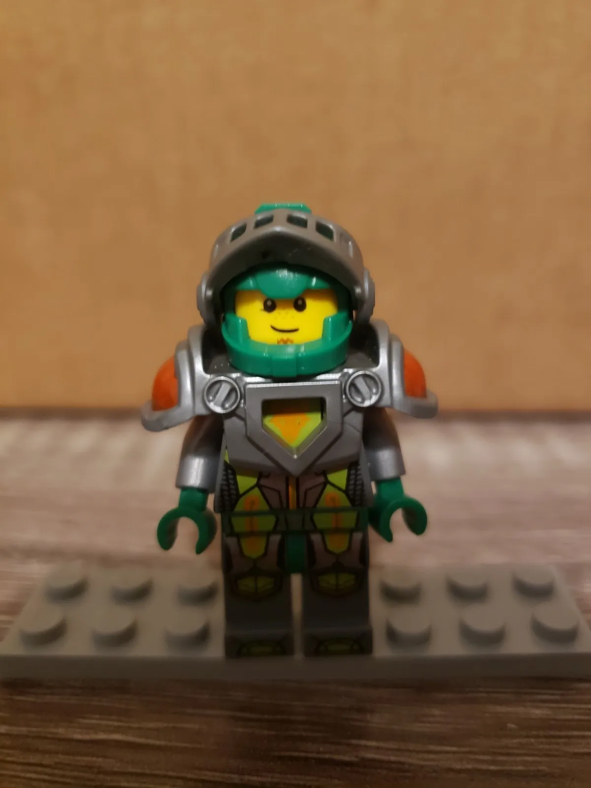 Lego Nexo Knights Aaron Minifigure with Dual Face