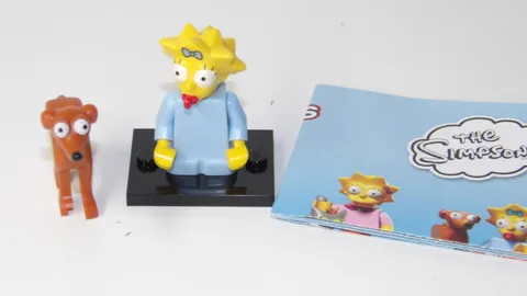 LEGO The Simpsons Series 2 Maggie Simpson & Santa's Little Helper 71009 New