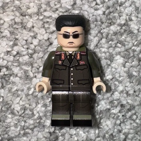 BrickCreator Nuclear Dictator (Not Brickmania) NEW - Very Rare + FAST SHIP