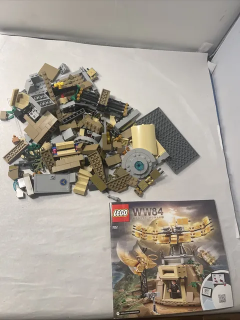 LEGO 76157 Wonder Woman Vs Cheetah w/ Manual No Mini-Figs As-Is Parts