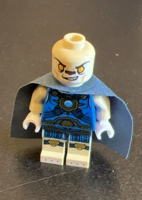 LEGO Legends of Chima Laval Minifigure No Heavy Armor Or Helmet - loc043