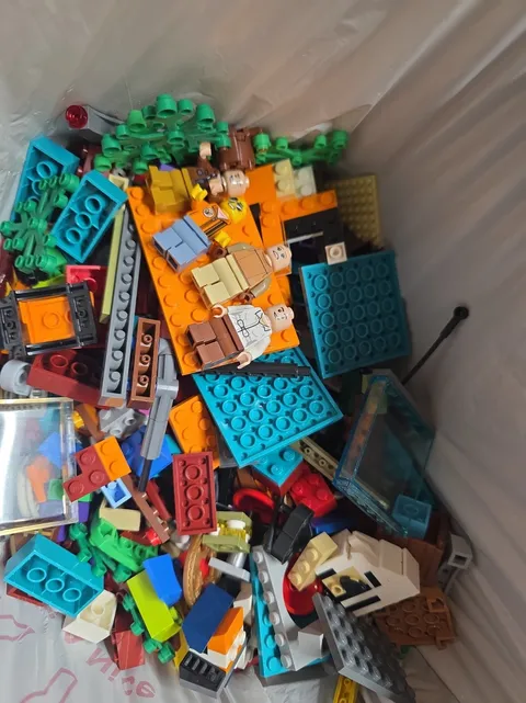 LEGO Bulk Lot of 2 Pounds minifigs Bricks Parts and Pieces Genuine 2 Lbs Bag