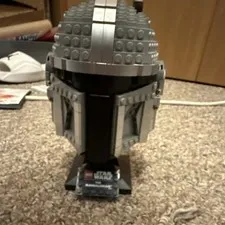 LEGO Star Wars Mandalorian Helmet 75328 Complete Set 584 pcs Stand 18+