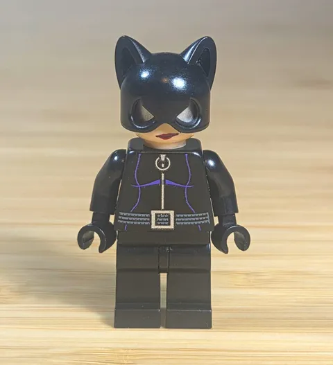 LEGO 2006 Catwoman Minifigure (bat003)