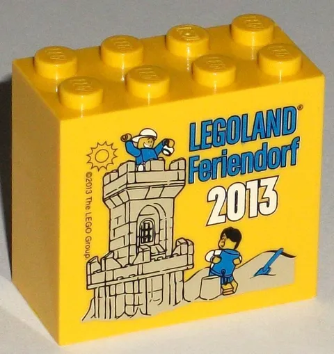 LEGO Legoland collector's brick special brick holiday village 2013 castle knights castle
