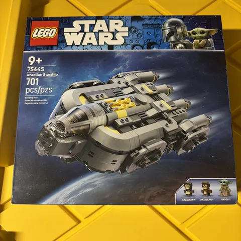 LEGO Star Wars: The Mandalorian and Grogu Anzellan Starship 75445