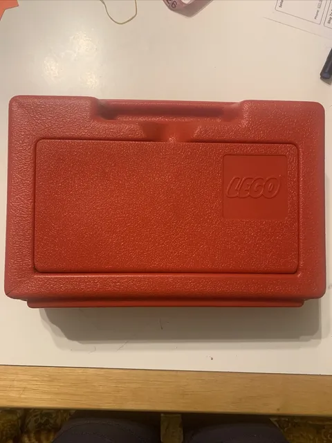 Vintage 1982 Red LEGO Plastic Storage Box Carrying Case Toy Chest 11"x7"x3.5”
