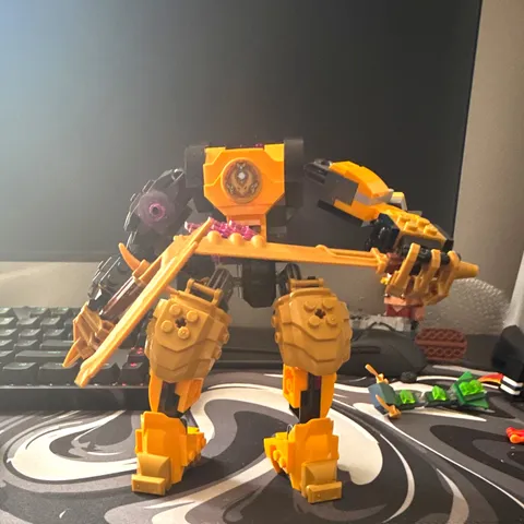 LEGO NINJAGO Arin’s Spinjitzu Battle Mech 71839 comes with only one mini figure