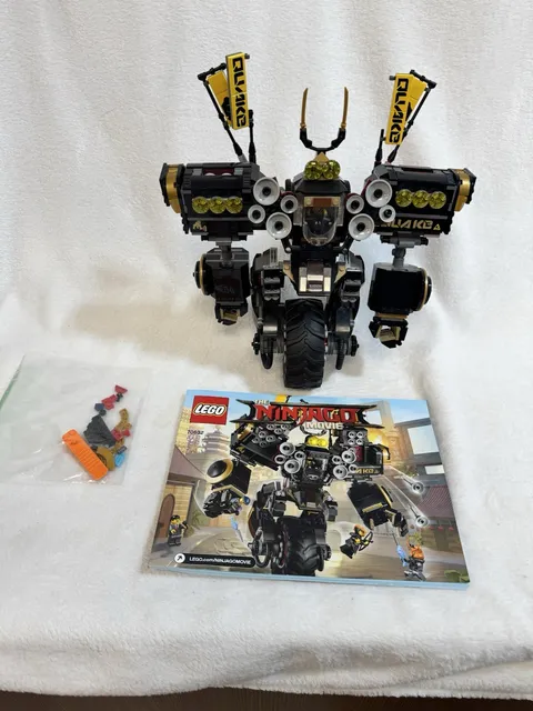 LEGO NINJAGO Movie Quake Mech 70632 Retired w/ Cole Minifigure Instructions