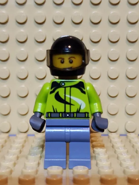 LEGO Minifigure - Motorcyclist / Ambulance Plane Passenger cty0614 City