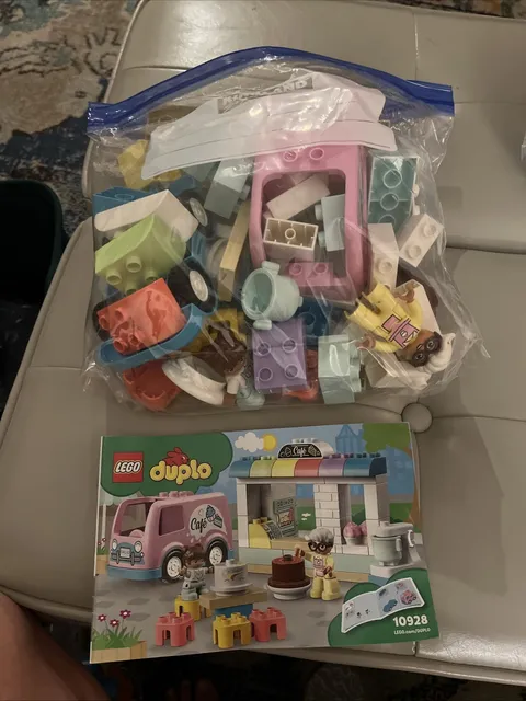 LEGO DUPLO 10928 Bakery: Complete Set with Instructions No Box Great Condition