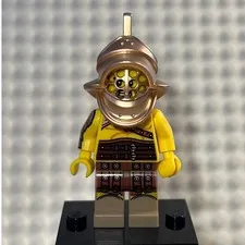 LEGO Gladiator Minifigure Series 5 Bronze Helmet Yellow Excellent No Accessories