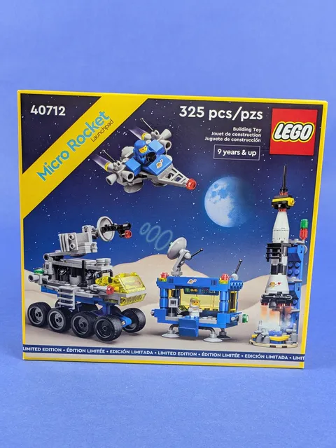 LEGO Space Micro Rocket Launchpad 40712