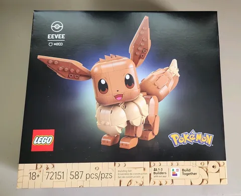 LEGO Pokémon Eevee 72151 Factory Sealed and Brand New in Box 587 PCS
