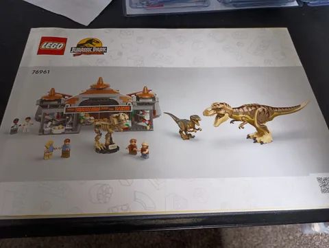 LEGO Jurassic World 76961 Visitor Center: T. rex & Raptor Attack Manual Only #20