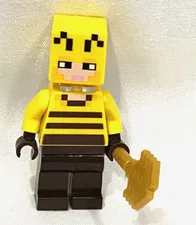 LEGO Minecraft Beekeeper Minifigure w/ Golden Shovel 21165 Missing Wings