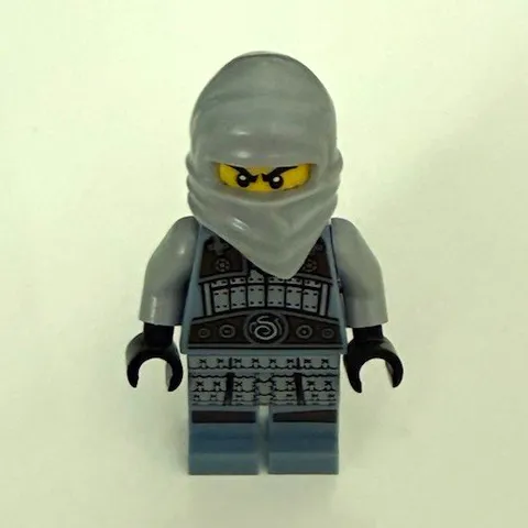 LEGO NINJAGO Ash from the Elemental Masters Battle Pack blister pack