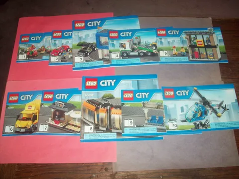 LEGO CITY TRAFFIC # 60097  CITY SQUARE LOT OF 10 INSTRUCTIONS MANUAL