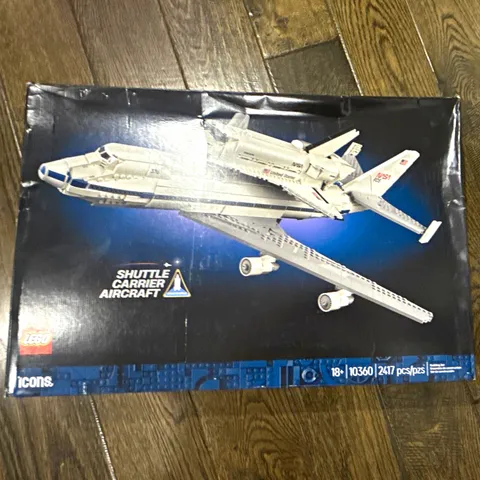 LEGO Icons Shuttle Carrier Aircraft 10360, 2417 Pieces, Ages 18+, Box