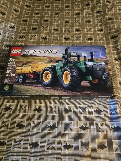 LEGO Technic John Deere 9620R 4WD Tractor 42136 Complete Set 390 pcs Boxed