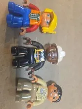 3 Duplo Figures People includes Afro American figure & zoo keeper D20