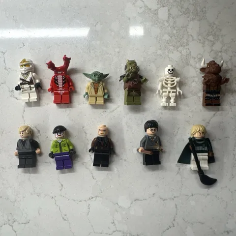 Lego Mini-figures Lot Of 11 Stars Wars Harry Potter Ninjago Great Condition