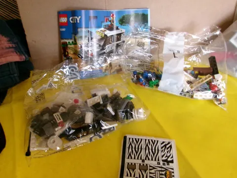 Lego City # 60267 Parts/ Pieces/ Replacement