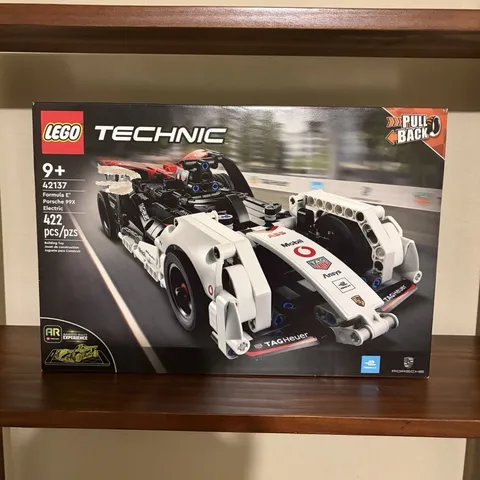 LEGO Technic 42137 Formula E Porsche 99X Electric Pull-Back Set 422pcs 9+