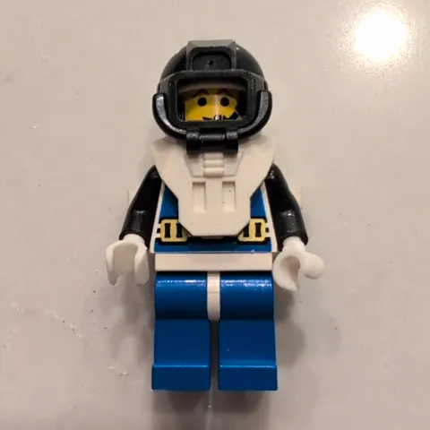 LEGO Minifigure AQU003 Aquanaut Blue Diver
