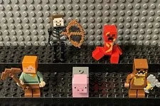 LEGO MINECRAFT lot Of 5 Creeper Golem Honey Bear Pig Skeleton Accessories