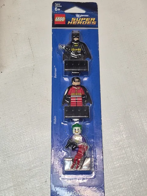 LEGO 853431 Lego DC Universe Super Heroes 2012 Magnet Set Batman Robin The Joker