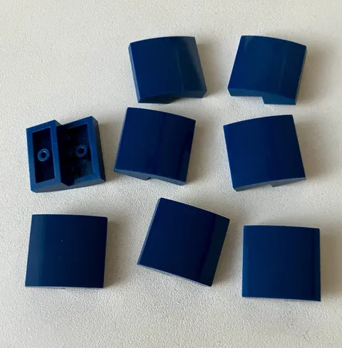 LEGO 8x NEW Pieces Slope Curved 2x2x2/3 No Studs DARK BLUE #15068