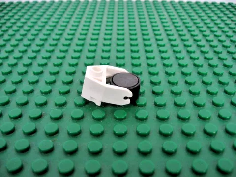 LEGO White Magnet Holder 2x3 Clip & Pin Hole w/Magnet 6958 6982 6854 #73092 2607