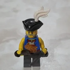 LEGO pirate minifigure from 3in1 Pirate Ship (31109) set released in 2020.