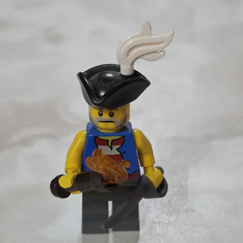LEGO pirate minifigure from 3in1 Pirate Ship (31109) set released in 2020.