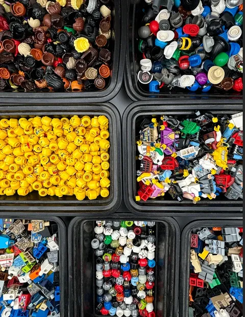 LEGO Bulk Lot Of Minifigure Parts! Legs, Heads, Torsos, Hair, Hats - You Choose!