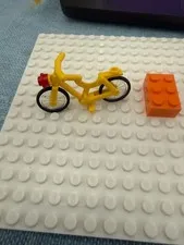 LEGO- YELLOW BIKE