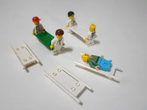LEGO LOT OF  5 STRECHERS 3 w WHEELS AND 5 MINIFIGURES