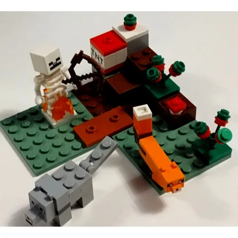 Lego Minecraft 21162 replacement pieces skeleton TNT wolf fox flowers