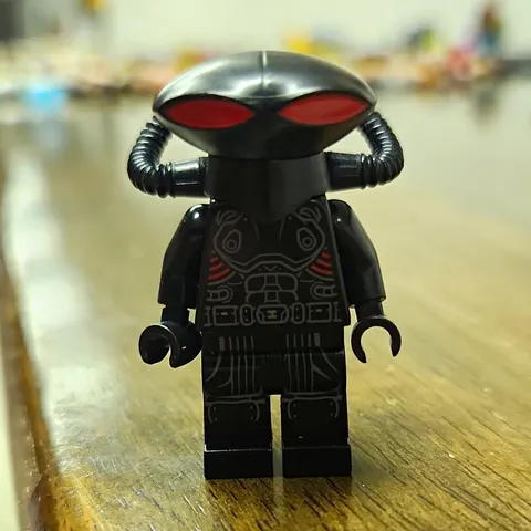 LEGO Minifigure Black Manta - Very Good Condition 