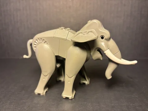 LEGO ELEPHANT FROM 7414 RARE 2003 With Tail GOOD CONDITION