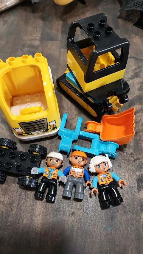 LEGO DUPLO Construction Lot  Truck Bulldozer  3 Worker Men 