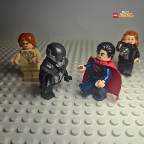 LEGO DC Super Heroes Minifigure Lot Superman Zod Lex Lois sh0220 sh0222 sh0078