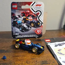 LEGO Formula 1 Collectible Race Car (71049) — 29-Piece Williams MINIFIGURES Set