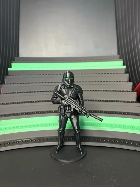 3D printed curved Lego minifigure stand (Up To 100 Minifigs)